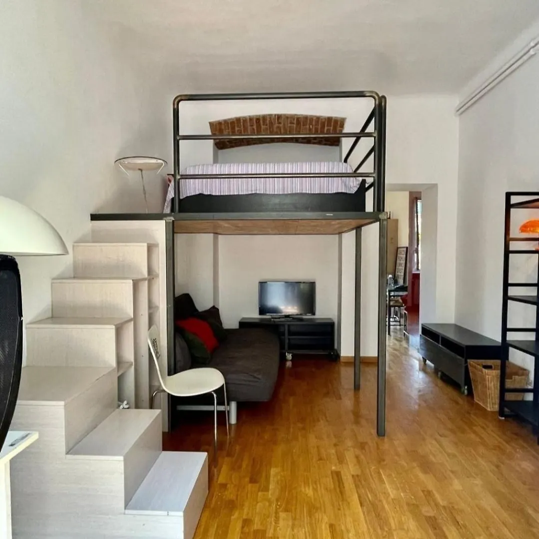 Apartment Navigli Milano Italy