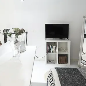 Comecasa Mini Grazioso Loft In Crocetta Appartamento Milano